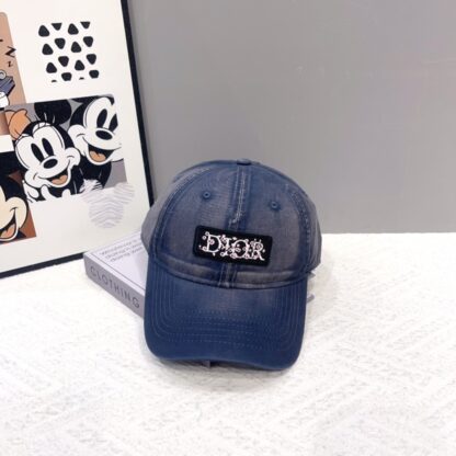 Dior stylish simple baseball cap - Image 3