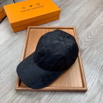 Louis Vuitton cowhide hat - Image 2
