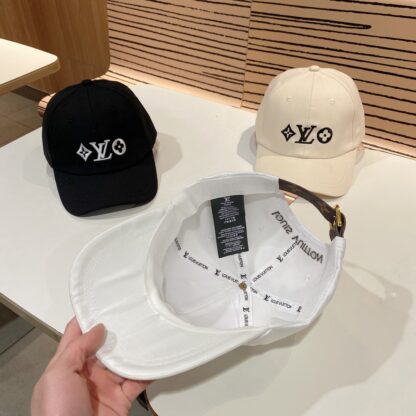 Louis Vuitton Unisex Baseball Cap - Image 2