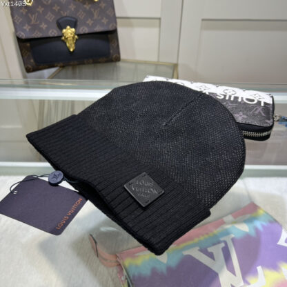 Louis Vuitton cashmere knitted hat - Image 2