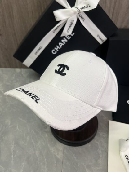Chanel Classic Casual Baseball Cap - Image 2