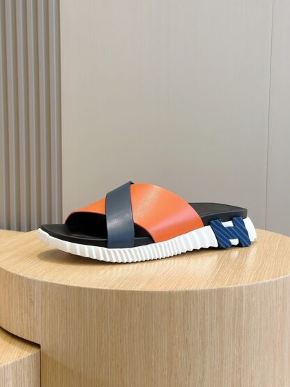 Hermès orange and blue color matching men's cross ultra-light and comfortable slippers - Image 2