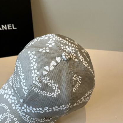 Chanel Classic Casual Baseball Cap - Image 2