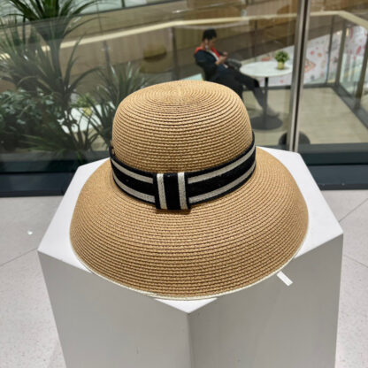 Dior casual large brim straw sun hat - Image 3