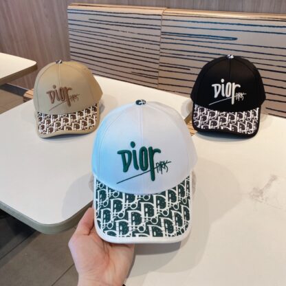 Dior British classic casual versatile baseball cap - Image 3