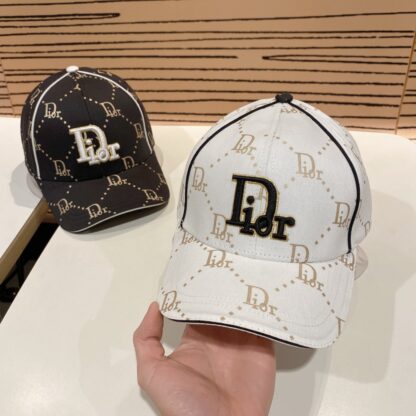 Dior English sports casual baseball cap - Image 3