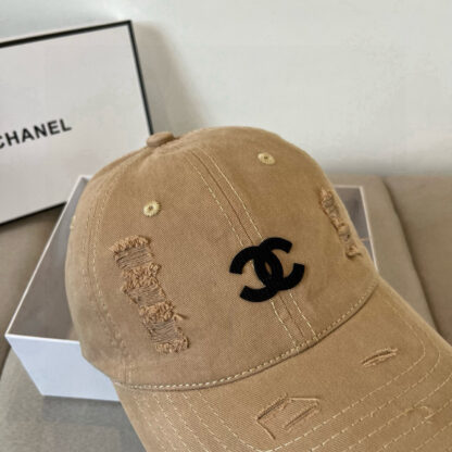 Chanel Classic Casual Baseball Cap - Image 2