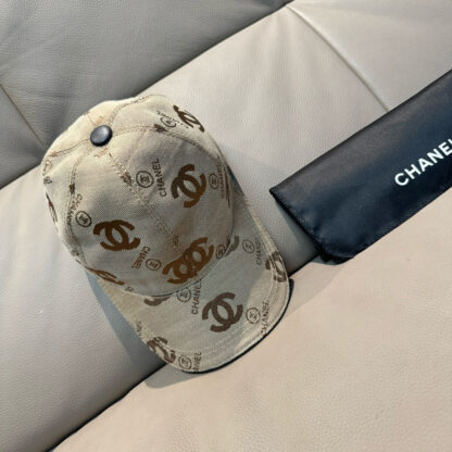 Chanel Classic Casual Baseball Cap - Image 2