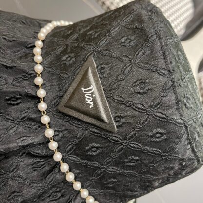 Dior exquisite bucket hat - Image 3