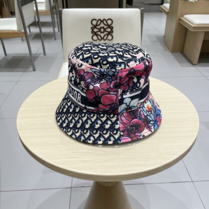 Dior new jacquard bucket hat - Image 3