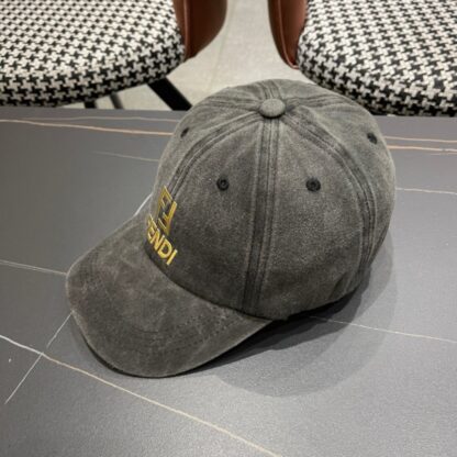 Fendi simple versatile baseball cap - Image 3