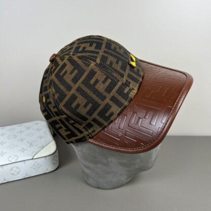 Fendi classic monogram trendy baseball cap - Image 3