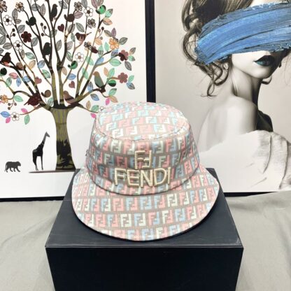 Fendi Classic Casual Bucket Hat - Image 3