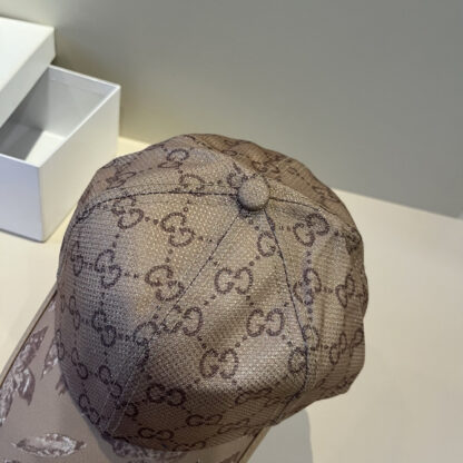 Gucci baseball cap - Image 2