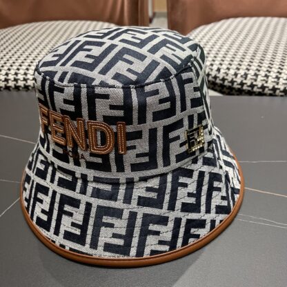 Fendi Fashionable and versatile bucket hat - Image 3