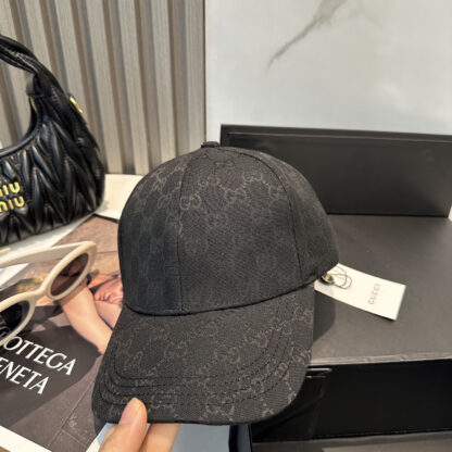 Gucci baseball cap - Image 2