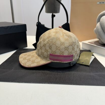 Gucci baseball cap - Image 2