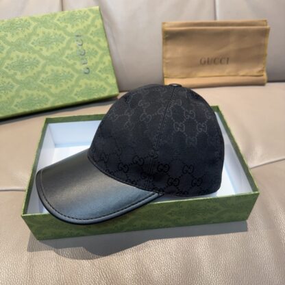 Gucci canvas and leather baseball cap - Image 2