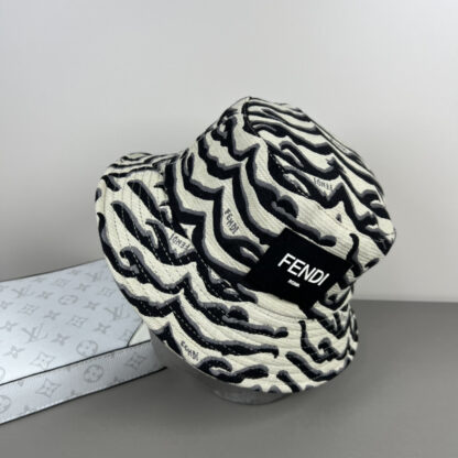 Fendi new denim bucket hat - Image 3