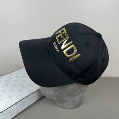 Fendi casual simple baseball cap - Image 3
