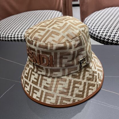 Fendi casual all-match bucket hat - Image 3