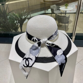 Chanel sunshade lady straw hat