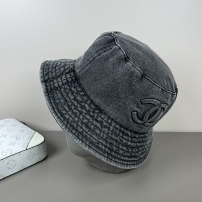 Chanel simple casual bucket hat - Image 2