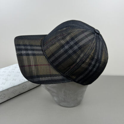 Burberry simple fashion casual baseball cap - Image 3