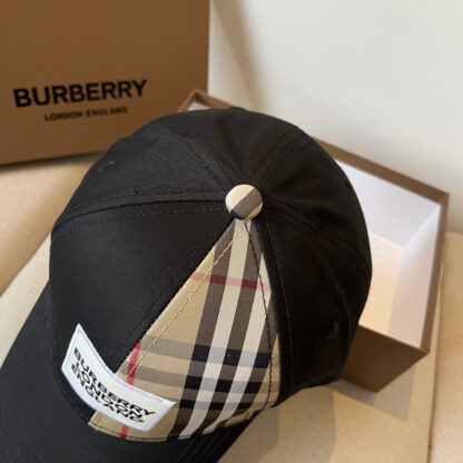 Burberry simple fashion casual baseball cap - Image 3
