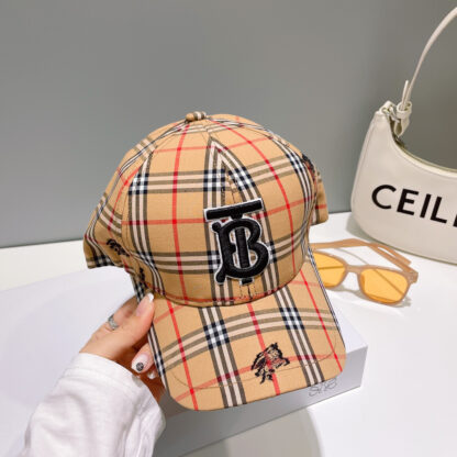 Burberry Classic Check Baseball Cap - Image 3