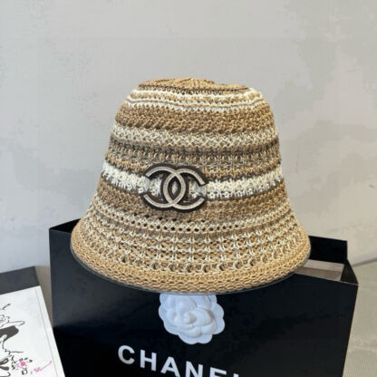 Chanel knitted bucket hat - Image 2