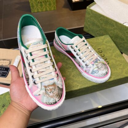 Gucci early spring casual sneakers - Image 3