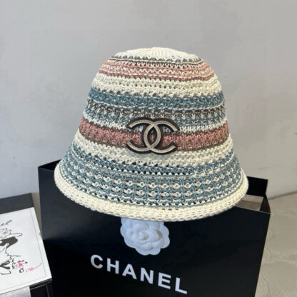 Chanel knitted bucket hat - Image 2