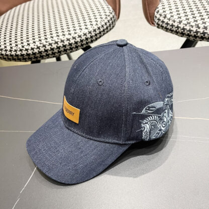 Burberry Classic Slouch Baseball Cap - Image 3