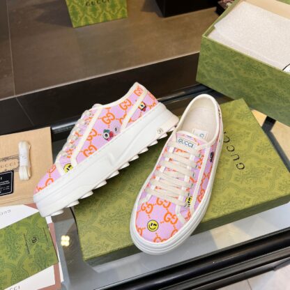 Gucci early spring casual sneakers - Image 3