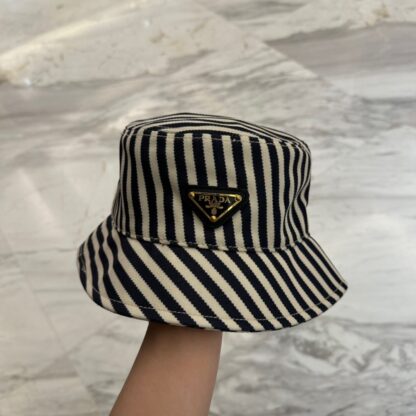 Prada classic triangle logo bucket hat - Image 2