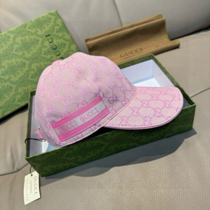 Gucci baseball cap for men and women - Image 2