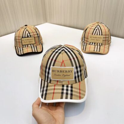 Burberry Classic Slouch Baseball Cap - Image 3