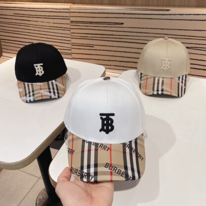 Burberry Classic Slouch Baseball Cap - Image 3