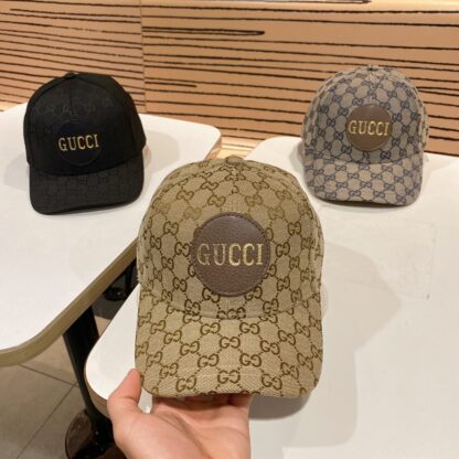 Gucci Unisex Baseball Cap - Image 2
