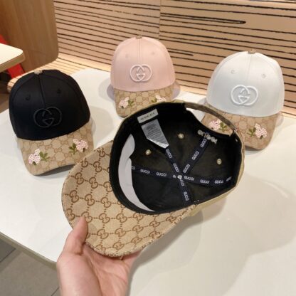 Gucci Unisex Baseball Cap - Image 2