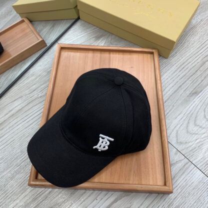 Burberry Classic Slouch Baseball Cap - Image 3