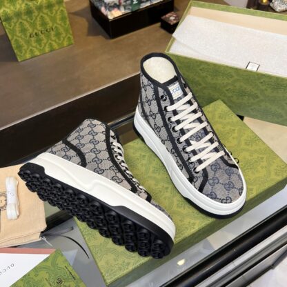 Gucci early spring casual sneakers - Image 3
