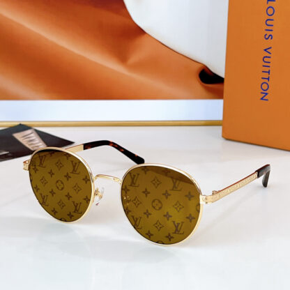 LOUIS VUITTON Fashion Sunglasses - Image 3