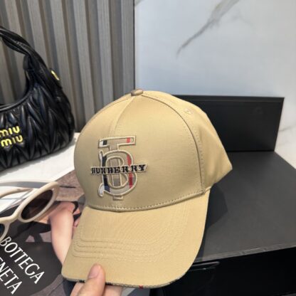 Burberry Casual Fashion Baseball Cap - Image 3