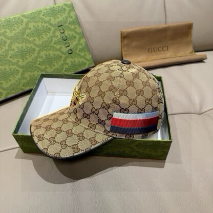 Gucci bee embroidered baseball cap - Image 2