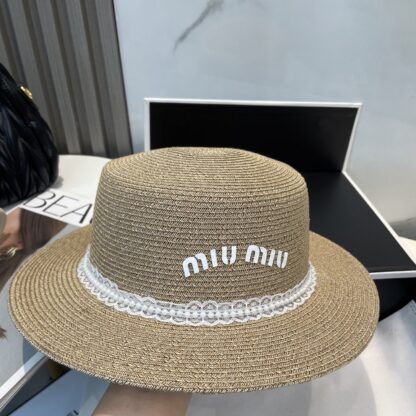 Miu Miu lace trim flat top straw hat - Image 3
