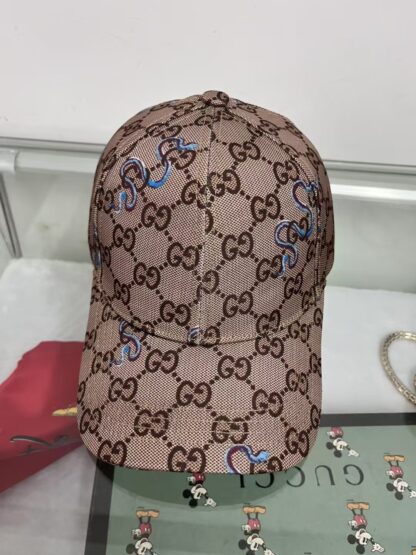 Gucci new baseball cap - Image 2