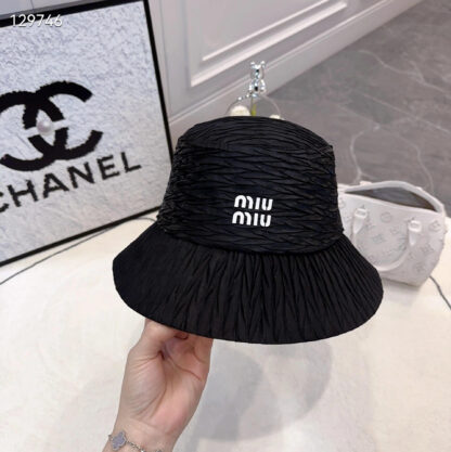 Miu Miu pleated shapely satin bucket hat - Image 3