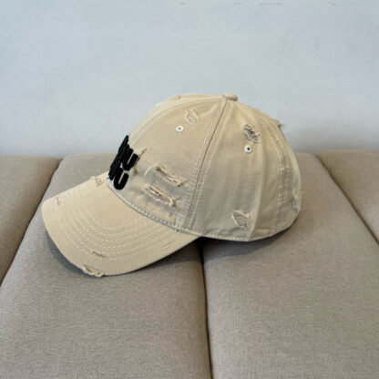 Miu Miu trendy ripped baseball cap - Image 3